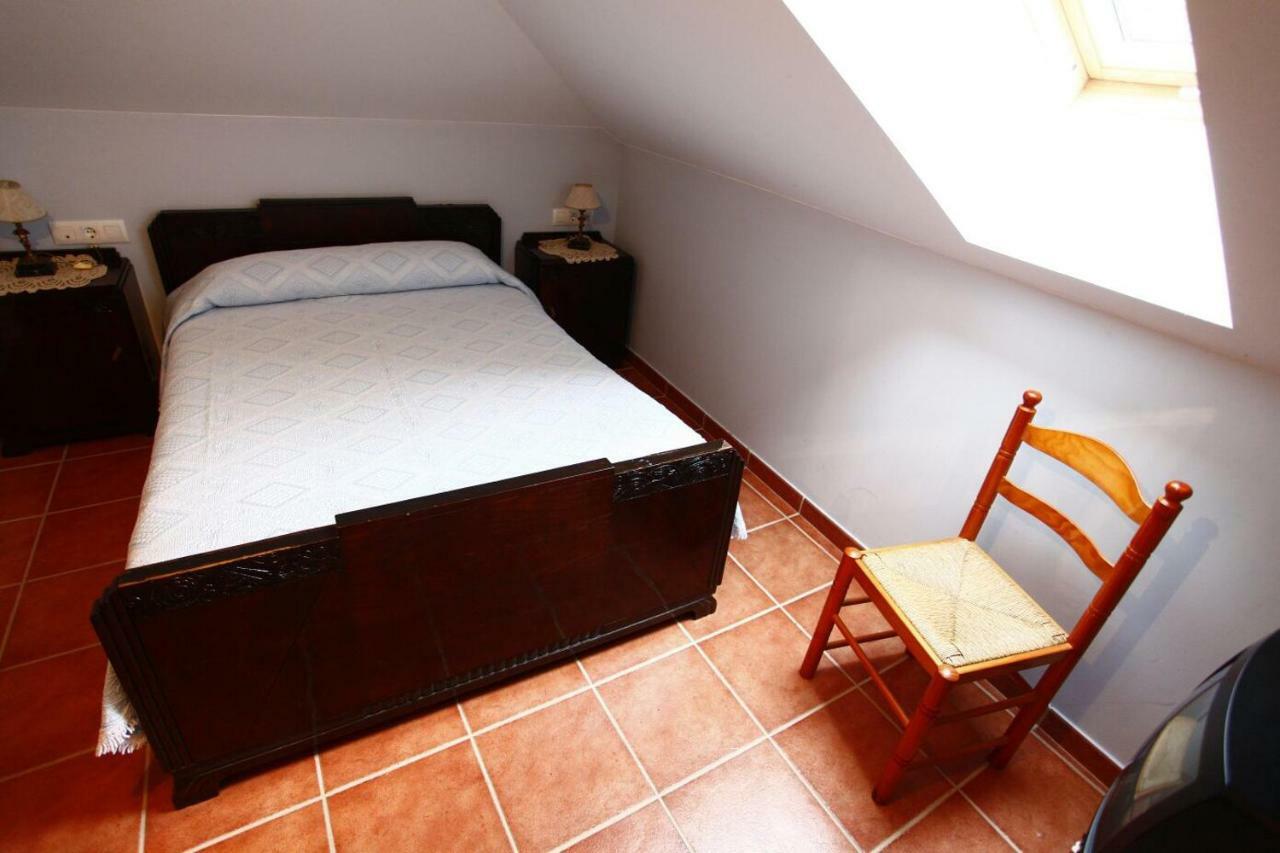 Affittacamere Casa Alpargateiro Os Peares Esterno foto