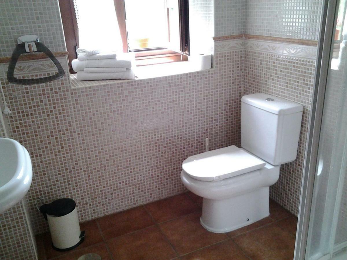 Affittacamere Casa Alpargateiro Os Peares Esterno foto